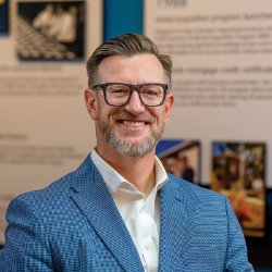 Thomas Bryan unofficial headshot